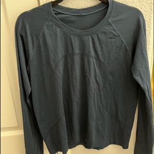 Lululemon Swiftly long sleeve - size 10 Race length